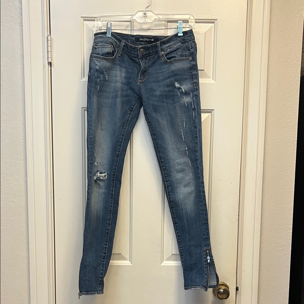 Driftwood Distressed Blue Skinny Jeans 26
